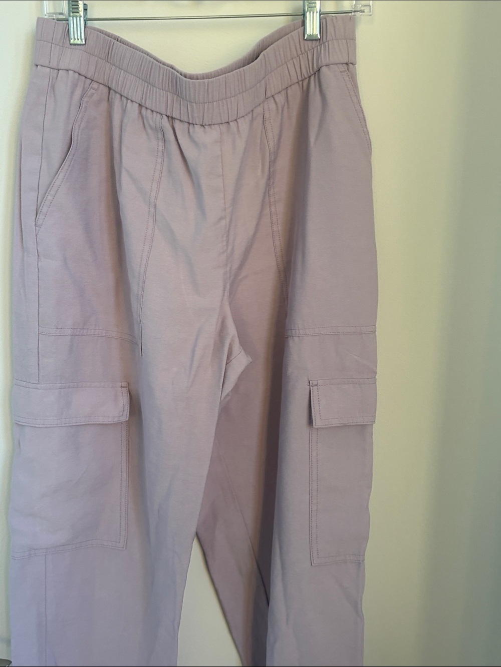 Women’s Cargo Pants in Light purple - Comfortable Everyday Style
